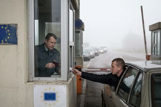 Brusel chtěl zavřít dveře ruským vojákům. Dvě velké země řekly ne